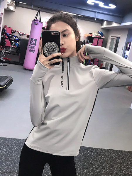 Γυναικεία μπλούζα με φερμουάρ