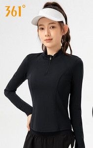 Sieviešu sporta blūze ar garām piedurknēm un rāvējslēdzēju