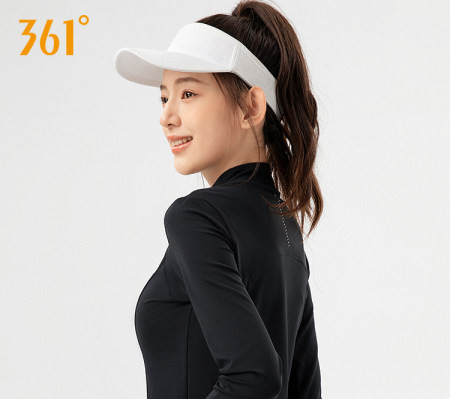 Sieviešu sporta blūze ar garām piedurknēm un rāvējslēdzēju