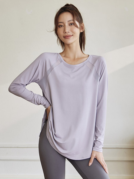 Sieviešu sporta blūze ar šķēlumu aizmugurē