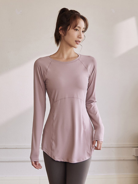 Hosszú ujjú sportblúz - aszimmetrikus modell