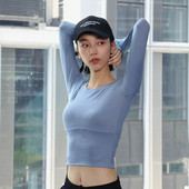 Sieviešu sporta blūze ar apaļu apkakli