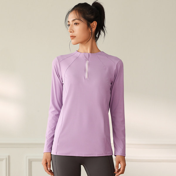 Sieviešu sporta blūze ar apaļu kakla izgriezumu