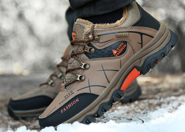 Vīriešu pārgājienu apavi ar oderi