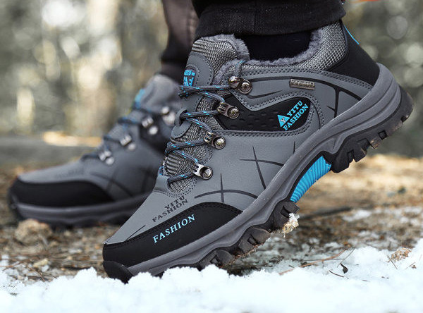 Vīriešu pārgājienu apavi ar oderi