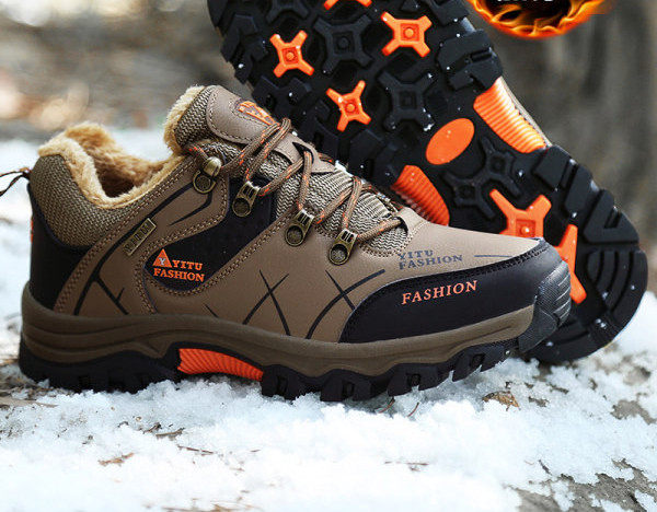 Muške sportske cipele s postavom za planinarenje