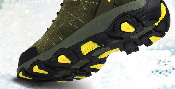 Vīriešu ziemas pārgājienu zābaki ar šņorēm