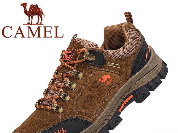 Αδιάβροχα μποτάκια πεζοπορίας για άνδρες και γυναίκες σε διάφορα χρώματα