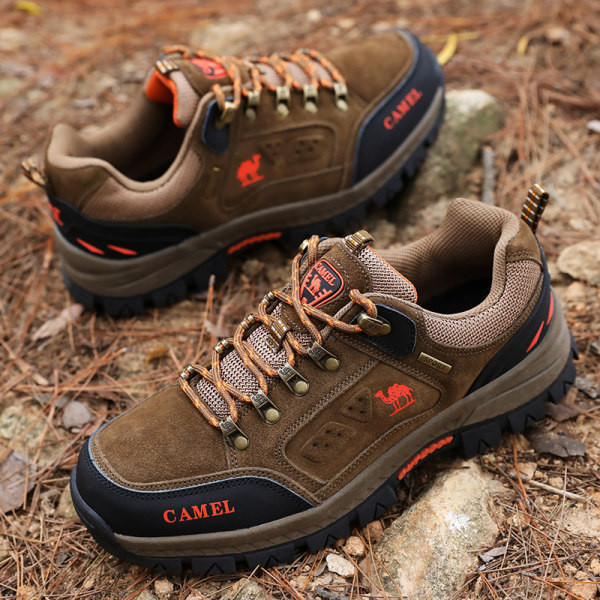 Αδιάβροχα μποτάκια πεζοπορίας για άνδρες και γυναίκες σε διάφορα χρώματα