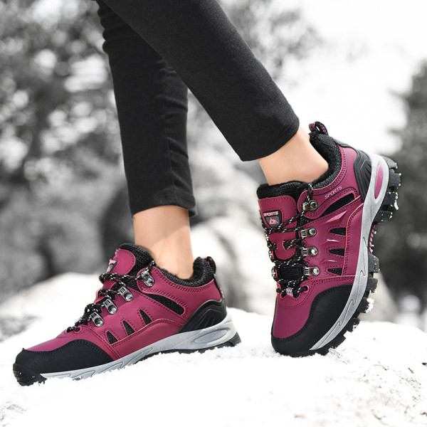  Παπούτσια πεζοπορίας με φόδρα σε τέσσερα χρώματα