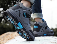 Férfi párnázott téli cipő fűzővel