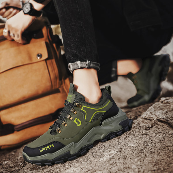 Ležerne planinarske čizme s vezicama