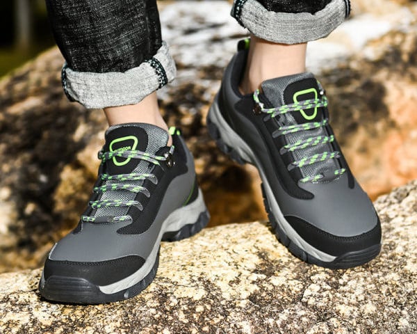 Sportmodell férfi tornacipő béléssel