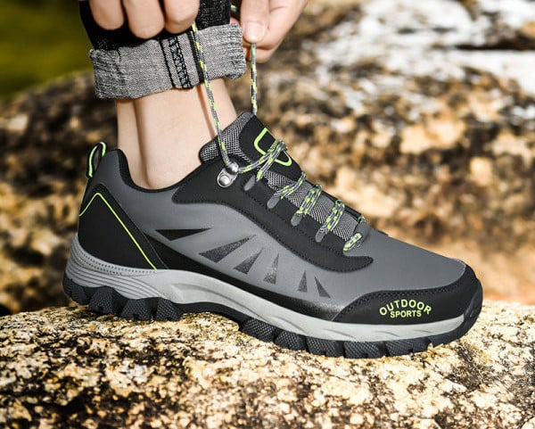 Sportmodell férfi tornacipő béléssel