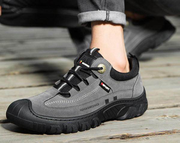 Vīriešu pārgājienu zābaki ar šņorēm