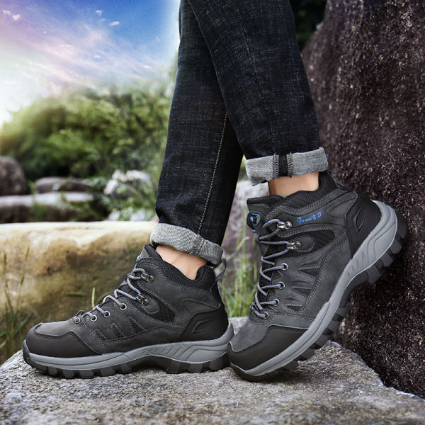 Vīriešu ikdienas apavi ar šņorēm