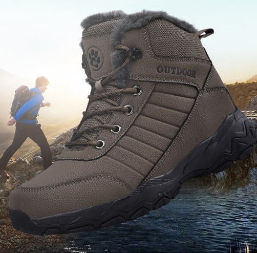 Őszi-téli túrabakancs pehellyel