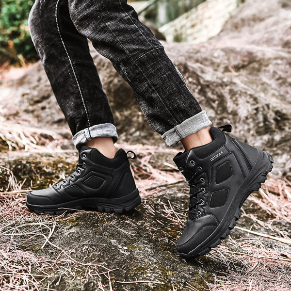 Vīriešu ūdensizturīgi pārgājienu zābaki