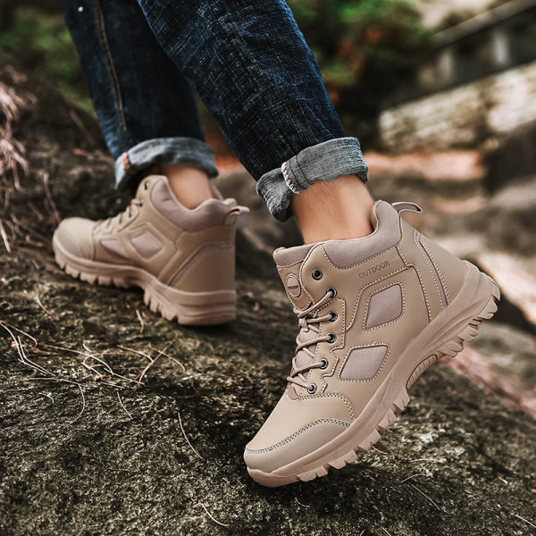 Vīriešu ūdensizturīgi pārgājienu zābaki