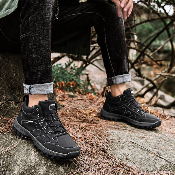 Vodootporne planinarske cipele na vezanje