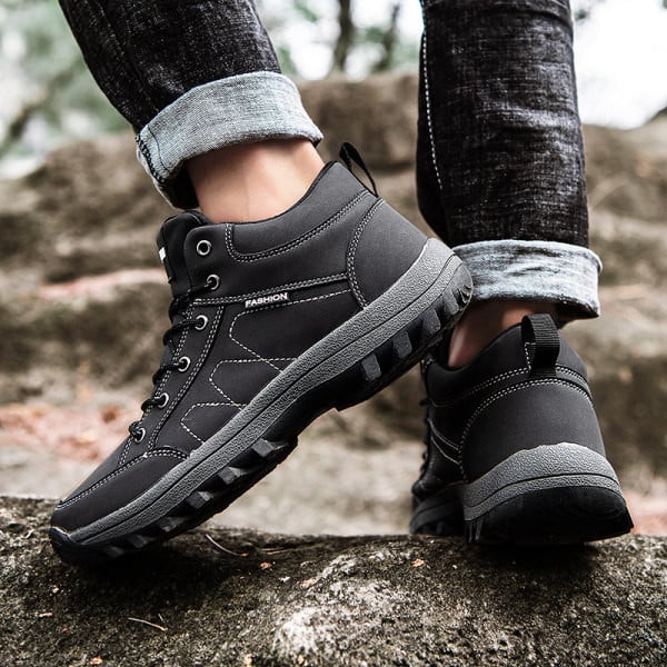 Vodootporne planinarske cipele na vezanje