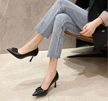Елегантни дамски заострени обувки с висок 6см ток
