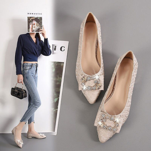 Eleganti sieviešu apavi - ar akmeņiem