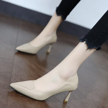 Модерни дамски обувки с ток и остър връх 