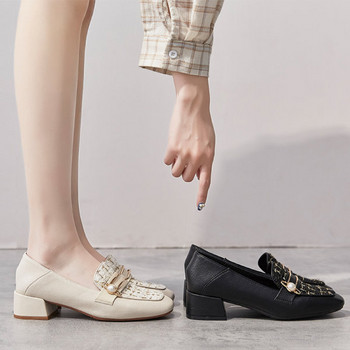 Дамски модерни обувки с висок квадратен ток 3.5см и декорация перли