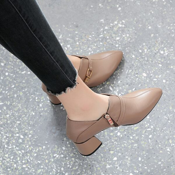 Ženske cipele od eko kože - sa debelom petom