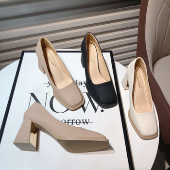 Стилни дамски обувки от еко кожа с дебел квадратен ток 6см 