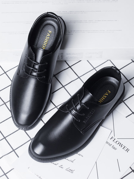 Vīriešu eko ādas smaila modeļa apavi