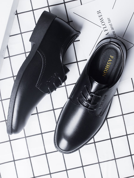 Vīriešu eko ādas smaila modeļa apavi