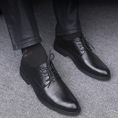 Formāli vīriešu šņorkurpes ar eko ādas apdruku