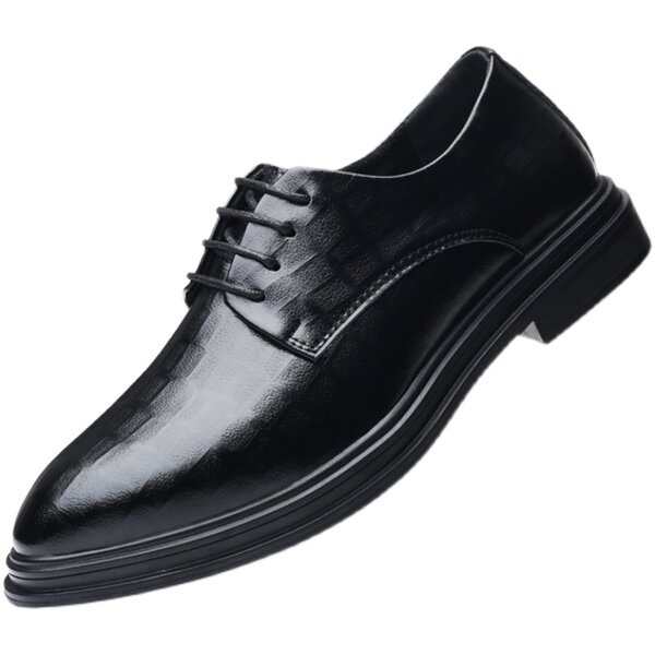 Ādas melnas vīriešu apavi