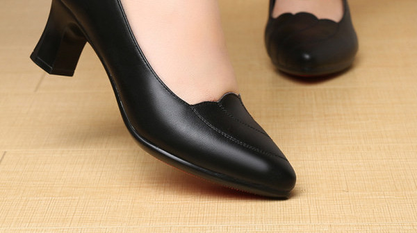 Női cipő - eko bőrből