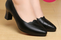 Дамски обувки - изчистен модел