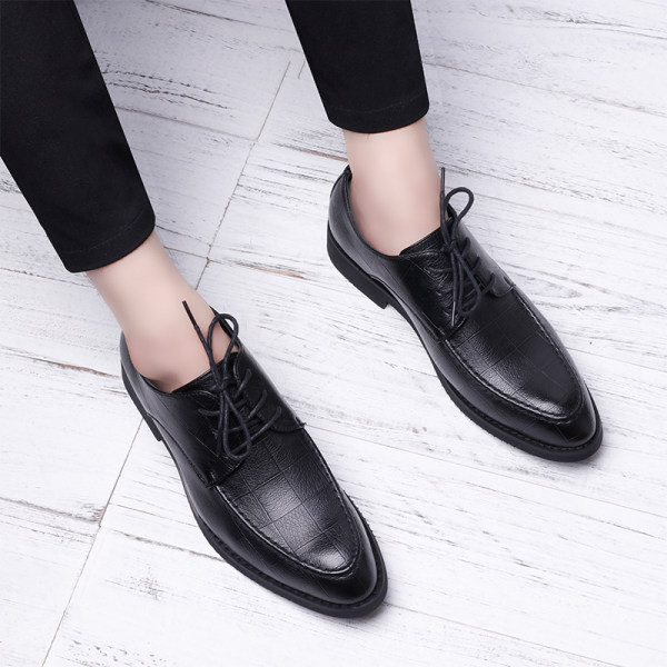 Modes vīriešu smailas kurpes no eko ādas