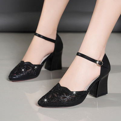 Ženske cipele na špic sa debelom četvrtastom petom 6cm