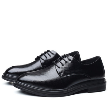 Мъжки черни обувки с връзки 