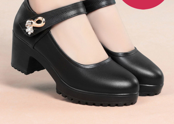 Sieviešu modernas ādas kurpes ar kvadrātveida papēdi 5cm