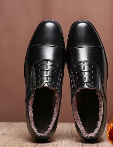 Мъжки официални обувки от еко кожа с подплата