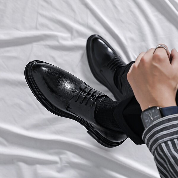 Vīriešu formālie apavi - izgatavoti no eko ādas