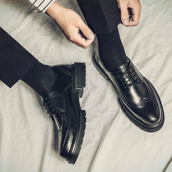 Moodsad nööriga nahast meeste pidulikud kingad