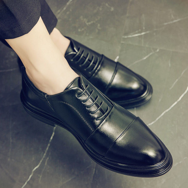 Oficiālais apavu modelis no eko ādas ar šņorēm