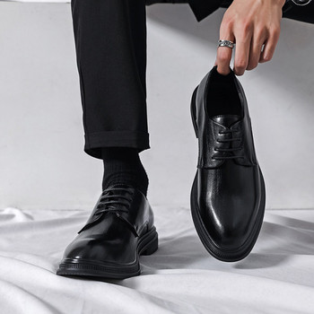 Изчистен модел официални обувки от еко кожа за мъже 