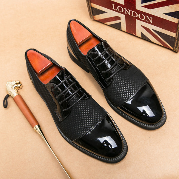 Férfi lakkcipő - fűzős