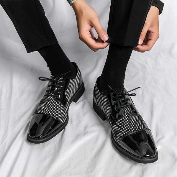 Férfi lakkcipő - fűzős