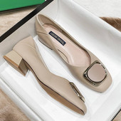 Eko ādas apavi ar metāla elementiem