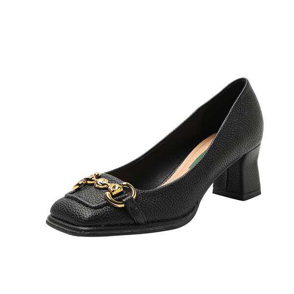 Modern öko bőr cipő 5,5 cm vastag sarokkal és fém elemmel